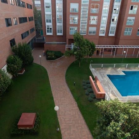 Apartmán Vivienda Con Zona De Trabajo, Piscina Y Parking Madrid Exteriér fotografie