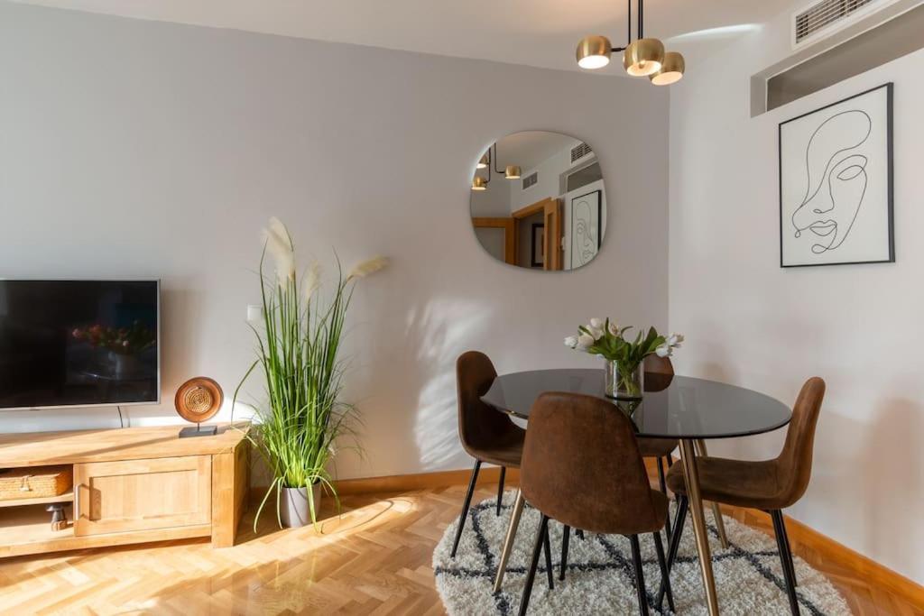 Apartmán Vivienda Con Zona De Trabajo, Piscina Y Parking Madrid Exteriér fotografie