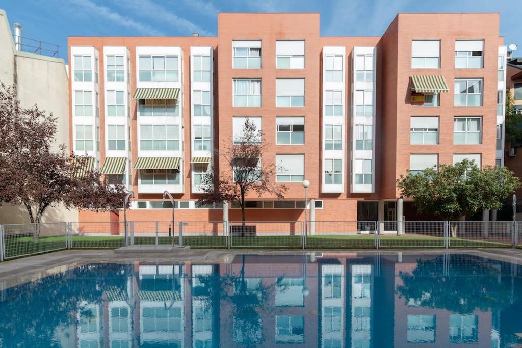 Apartmán Vivienda Con Zona De Trabajo, Piscina Y Parking Madrid Exteriér fotografie