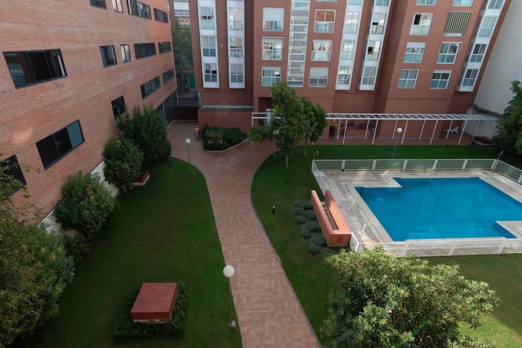 Apartmán Vivienda Con Zona De Trabajo, Piscina Y Parking Madrid Exteriér fotografie